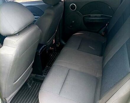 Чорний Шевроле Авео, об'ємом двигуна 1.5 л та пробігом 250 тис. км за 3700 $, фото 2 на Automoto.ua