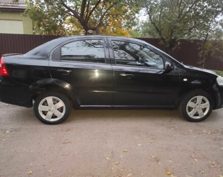 Черный Шевроле Авео, объемом двигателя 1.4 л и пробегом 212 тыс. км за 3200 $, фото 1 на Automoto.ua