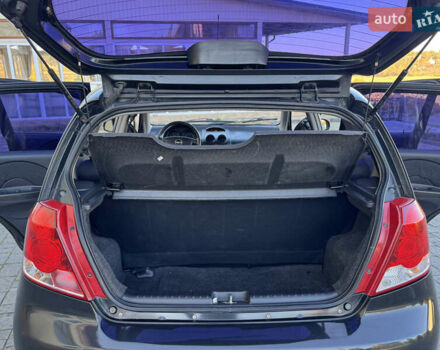 Шевроле Авео 2008 в Дрогобыче на Automoto.ua Черный Шевроле Авео, объемом двигателя 1.6 л и пробегом 170 тыс. км за 4300 $, фото 33 на Automoto.ua