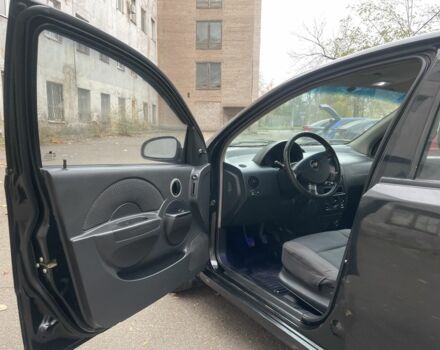 Черный Шевроле Авео, объемом двигателя 1.5 л и пробегом 400 тыс. км за 2900 $, фото 11 на Automoto.ua