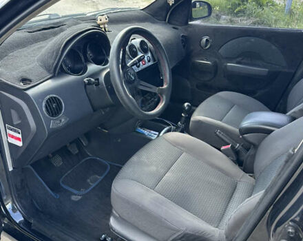 Чорний Шевроле Авео, об'ємом двигуна 1.5 л та пробігом 268 тис. км за 3200 $, фото 12 на Automoto.ua