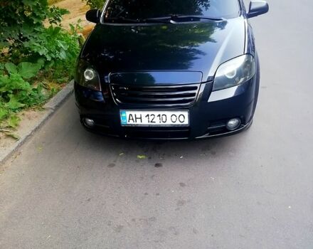 Черный Шевроле Авео, объемом двигателя 1.5 л и пробегом 260 тыс. км за 3800 $, фото 1 на Automoto.ua