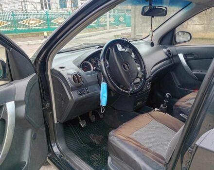 Черный Шевроле Авео, объемом двигателя 1.5 л и пробегом 190 тыс. км за 3600 $, фото 2 на Automoto.ua