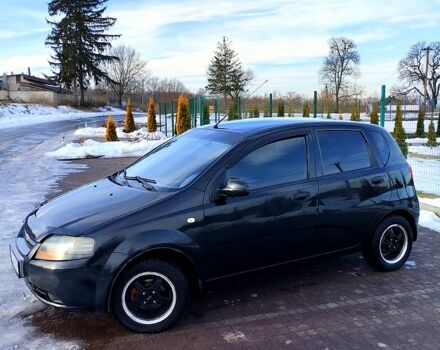 Черный Шевроле Авео, объемом двигателя 1.5 л и пробегом 320 тыс. км за 3999 $, фото 5 на Automoto.ua