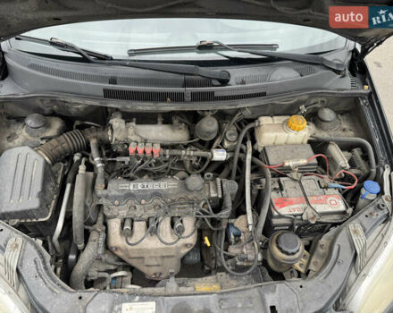 Шевроле Авео 2008 в Киеве на Automoto.ua Черный Шевроле Авео, объемом двигателя 1.5 л и пробегом 199 тыс. км за 3799 $, фото 16 на Automoto.ua