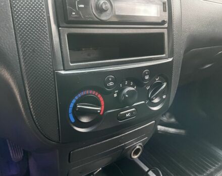 Черный Шевроле Авео, объемом двигателя 1.5 л и пробегом 400 тыс. км за 2900 $, фото 12 на Automoto.ua