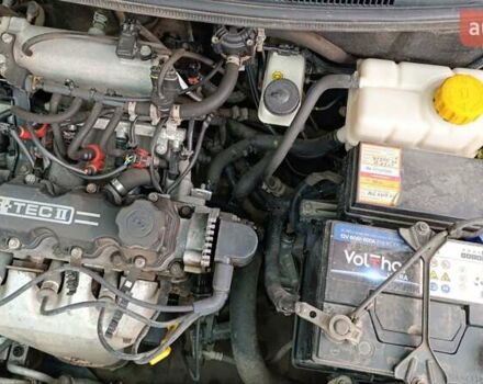 Черный Шевроле Авео, объемом двигателя 1.5 л и пробегом 125 тыс. км за 4300 $, фото 11 на Automoto.ua