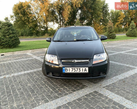 Черный Шевроле Авео, объемом двигателя 1.5 л и пробегом 230 тыс. км за 3700 $, фото 1 на Automoto.ua