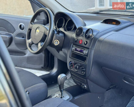 Шевроле Авео 2008 в Дрогобыче на Automoto.ua Черный Шевроле Авео, объемом двигателя 1.6 л и пробегом 170 тыс. км за 4300 $, фото 7 на Automoto.ua