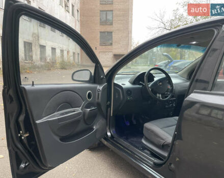Черный Шевроле Авео, объемом двигателя 0 л и пробегом 200 тыс. км за 2900 $, фото 11 на Automoto.ua