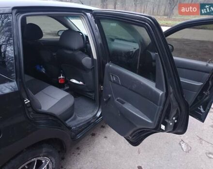 Черный Шевроле Авео, объемом двигателя 1.5 л и пробегом 324 тыс. км за 4250 $, фото 7 на Automoto.ua