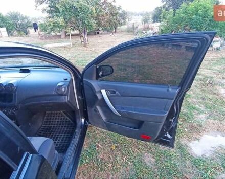 Черный Шевроле Авео, объемом двигателя 1.5 л и пробегом 125 тыс. км за 4300 $, фото 5 на Automoto.ua