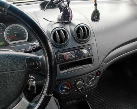 Черный Шевроле Авео, объемом двигателя 1.5 л и пробегом 190 тыс. км за 3600 $, фото 3 на Automoto.ua