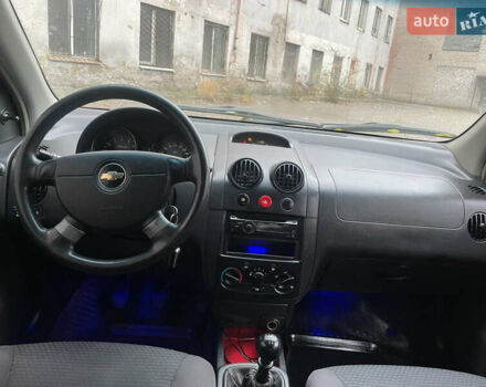 Черный Шевроле Авео, объемом двигателя 0 л и пробегом 200 тыс. км за 2900 $, фото 13 на Automoto.ua