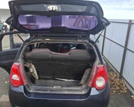 Черный Шевроле Авео, объемом двигателя 1.5 л и пробегом 180 тыс. км за 714 $, фото 2 на Automoto.ua