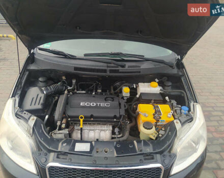 Черный Шевроле Авео, объемом двигателя 1.4 л и пробегом 177 тыс. км за 4100 $, фото 1 на Automoto.ua