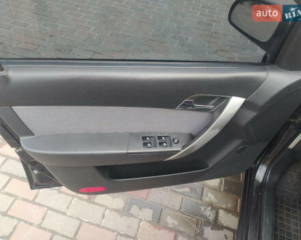 Черный Шевроле Авео, объемом двигателя 1.4 л и пробегом 177 тыс. км за 4100 $, фото 10 на Automoto.ua