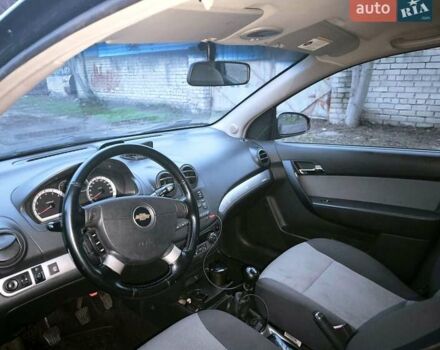 Черный Шевроле Авео, объемом двигателя 1.4 л и пробегом 288 тыс. км за 4200 $, фото 6 на Automoto.ua