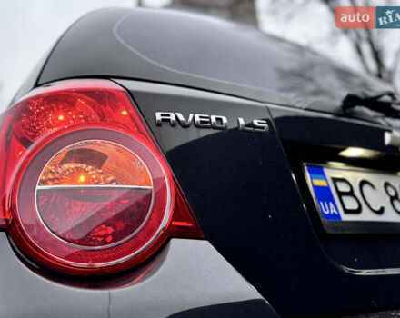 Черный Шевроле Авео, объемом двигателя 1.5 л и пробегом 220 тыс. км за 4199 $, фото 14 на Automoto.ua