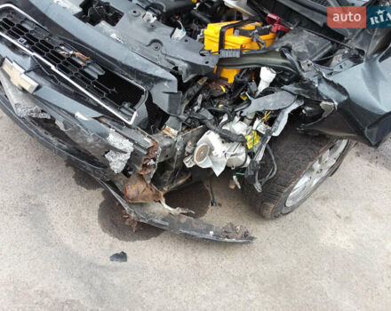 Чорний Шевроле Авео, об'ємом двигуна 1.23 л та пробігом 130 тис. км за 2250 $, фото 1 на Automoto.ua