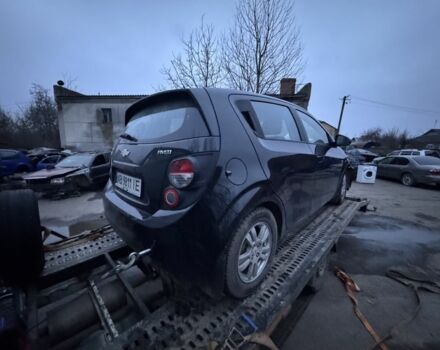 Черный Шевроле Авео, объемом двигателя 1.2 л и пробегом 130 тыс. км за 2250 $, фото 2 на Automoto.ua