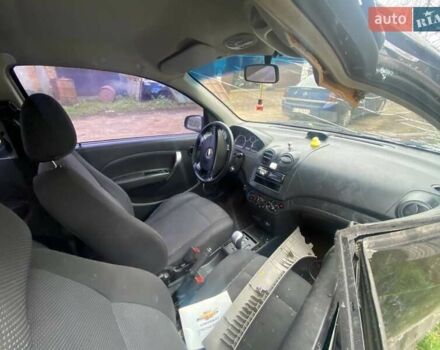 Черный Шевроле Авео, объемом двигателя 1.5 л и пробегом 141 тыс. км за 2300 $, фото 6 на Automoto.ua