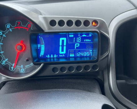 Чорний Шевроле Авео, об'ємом двигуна 1.4 л та пробігом 127 тис. км за 5500 $, фото 10 на Automoto.ua