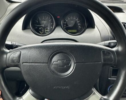 Черный Шевроле Авео, объемом двигателя 1.5 л и пробегом 200 тыс. км за 1450 $, фото 7 на Automoto.ua