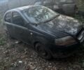 Черный Шевроле Авео, объемом двигателя 1.5 л и пробегом 200 тыс. км за 639 $, фото 1 на Automoto.ua