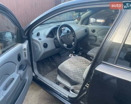 Черный Шевроле Авео, объемом двигателя 1.5 л и пробегом 220 тыс. км за 3000 $, фото 4 на Automoto.ua
