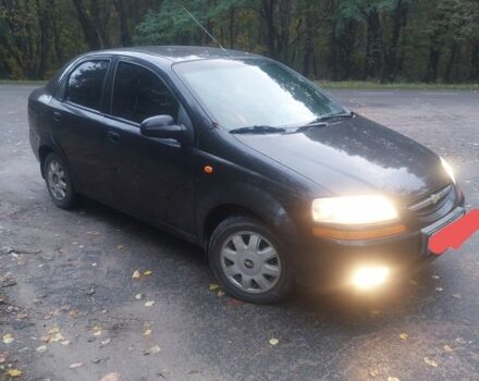 Черный Шевроле Авео, объемом двигателя 1.5 л и пробегом 200 тыс. км за 3200 $, фото 1 на Automoto.ua