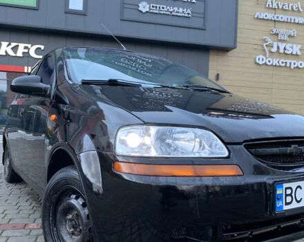 Черный Шевроле Авео, объемом двигателя 1.6 л и пробегом 300 тыс. км за 1499 $, фото 1 на Automoto.ua