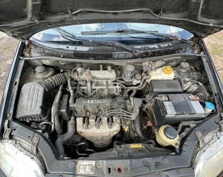 Чорний Шевроле Авео, об'ємом двигуна 1.4 л та пробігом 224 тис. км за 2500 $, фото 4 на Automoto.ua