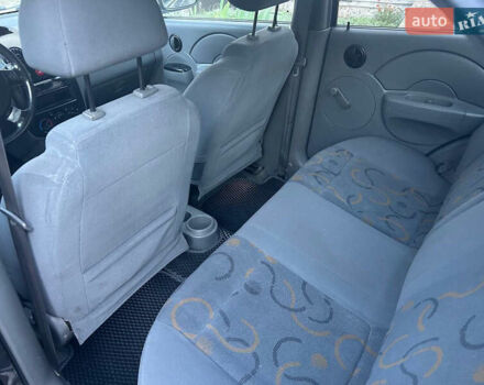 Чорний Шевроле Авео, об'ємом двигуна 1.5 л та пробігом 221 тис. км за 3500 $, фото 8 на Automoto.ua