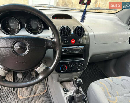 Чорний Шевроле Авео, об'ємом двигуна 1.5 л та пробігом 221 тис. км за 3500 $, фото 7 на Automoto.ua