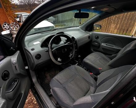 Черный Шевроле Авео, объемом двигателя 1.5 л и пробегом 211 тыс. км за 1800 $, фото 4 на Automoto.ua