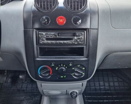 Чорний Шевроле Авео, об'ємом двигуна 1.5 л та пробігом 219 тис. км за 3350 $, фото 14 на Automoto.ua