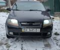 Черный Шевроле Авео, объемом двигателя 1.5 л и пробегом 252 тыс. км за 2000 $, фото 1 на Automoto.ua