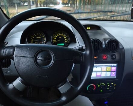 Черный Шевроле Авео, объемом двигателя 1 л и пробегом 334 тыс. км за 1700 $, фото 7 на Automoto.ua