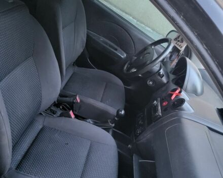 Чорний Шевроле Авео, об'ємом двигуна 1.5 л та пробігом 200 тис. км за 2400 $, фото 5 на Automoto.ua