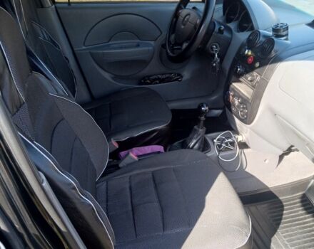 Черный Шевроле Авео, объемом двигателя 1.5 л и пробегом 320 тыс. км за 3200 $, фото 3 на Automoto.ua