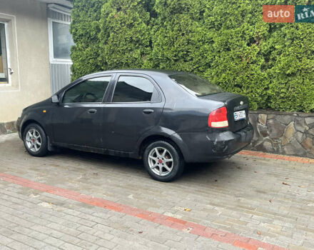 Чорний Шевроле Авео, об'ємом двигуна 1.5 л та пробігом 350 тис. км за 2600 $, фото 1 на Automoto.ua