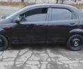 Черный Шевроле Авео, объемом двигателя 1.5 л и пробегом 170 тыс. км за 3108 $, фото 5 на Automoto.ua