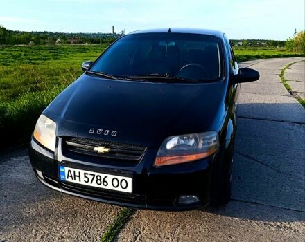 Черный Шевроле Авео, объемом двигателя 1.5 л и пробегом 300 тыс. км за 2600 $, фото 1 на Automoto.ua
