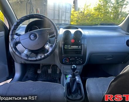 Черный Шевроле Авео, объемом двигателя 1.5 л и пробегом 180 тыс. км за 2150 $, фото 6 на Automoto.ua