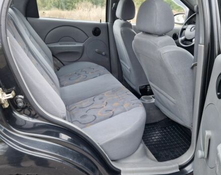 Чорний Шевроле Авео, об'ємом двигуна 1.5 л та пробігом 219 тис. км за 3350 $, фото 12 на Automoto.ua