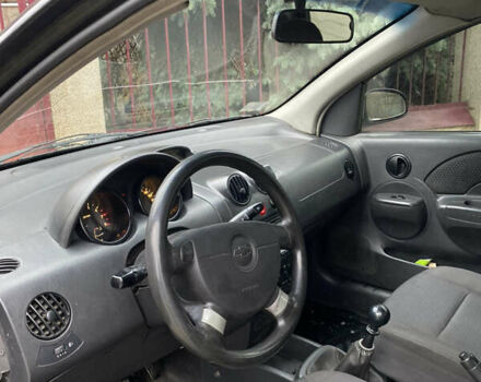 Черный Шевроле Авео, объемом двигателя 1.5 л и пробегом 504 тыс. км за 1800 $, фото 5 на Automoto.ua