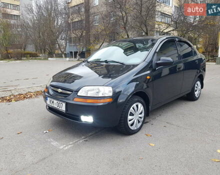 Черный Шевроле Авео, объемом двигателя 1.5 л и пробегом 130 тыс. км за 4950 $, фото 2 на Automoto.ua