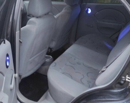 Черный Шевроле Авео, объемом двигателя 1.5 л и пробегом 170 тыс. км за 3108 $, фото 8 на Automoto.ua