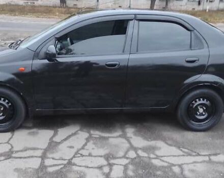 Черный Шевроле Авео, объемом двигателя 1.5 л и пробегом 170 тыс. км за 3115 $, фото 4 на Automoto.ua